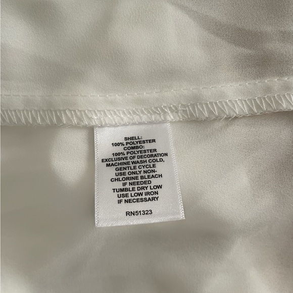 NWT Halogen Black and Ivory Sheer Blouse - Picture 6 of 6